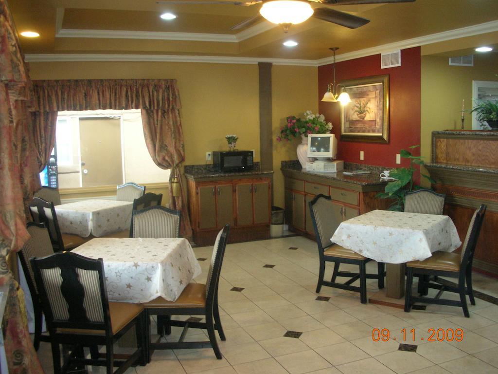 Parkside Inn Fresno Buitenkant foto